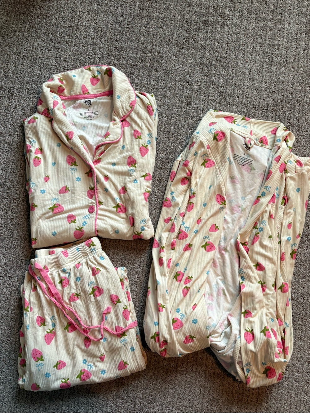 NEW :: Tiny Talulah Berries and Bows Pajamas and Robe set
